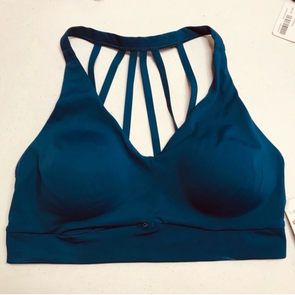 Athleta Blue Suryana Strappy Sport Bra Size 36B/B Yoga Hiking Pilates Athletic - Picture 8 of 9